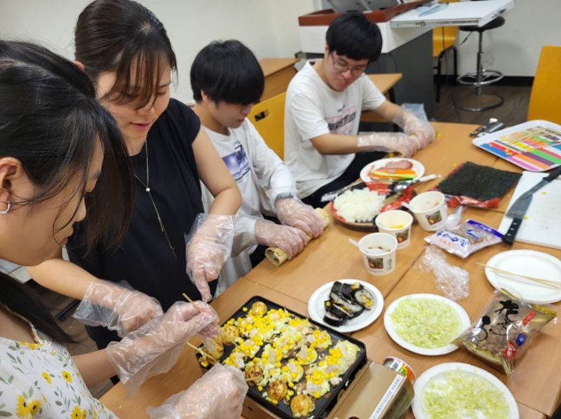  115年元智大學應用外語學系暑期異國美食英語營及品味和食日語營熱鬧登場~ 